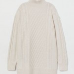 ĐẦM LEN HỞ CỔ CHỮ V ĐẰNG SAU