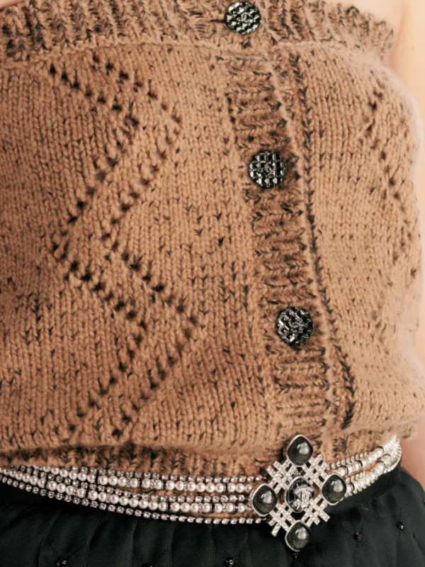 ÁO CÚP NGỰC KÈM KHOÁC