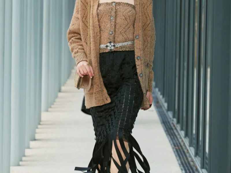 ÁO CÚP NGỰC KÈM KHOÁC